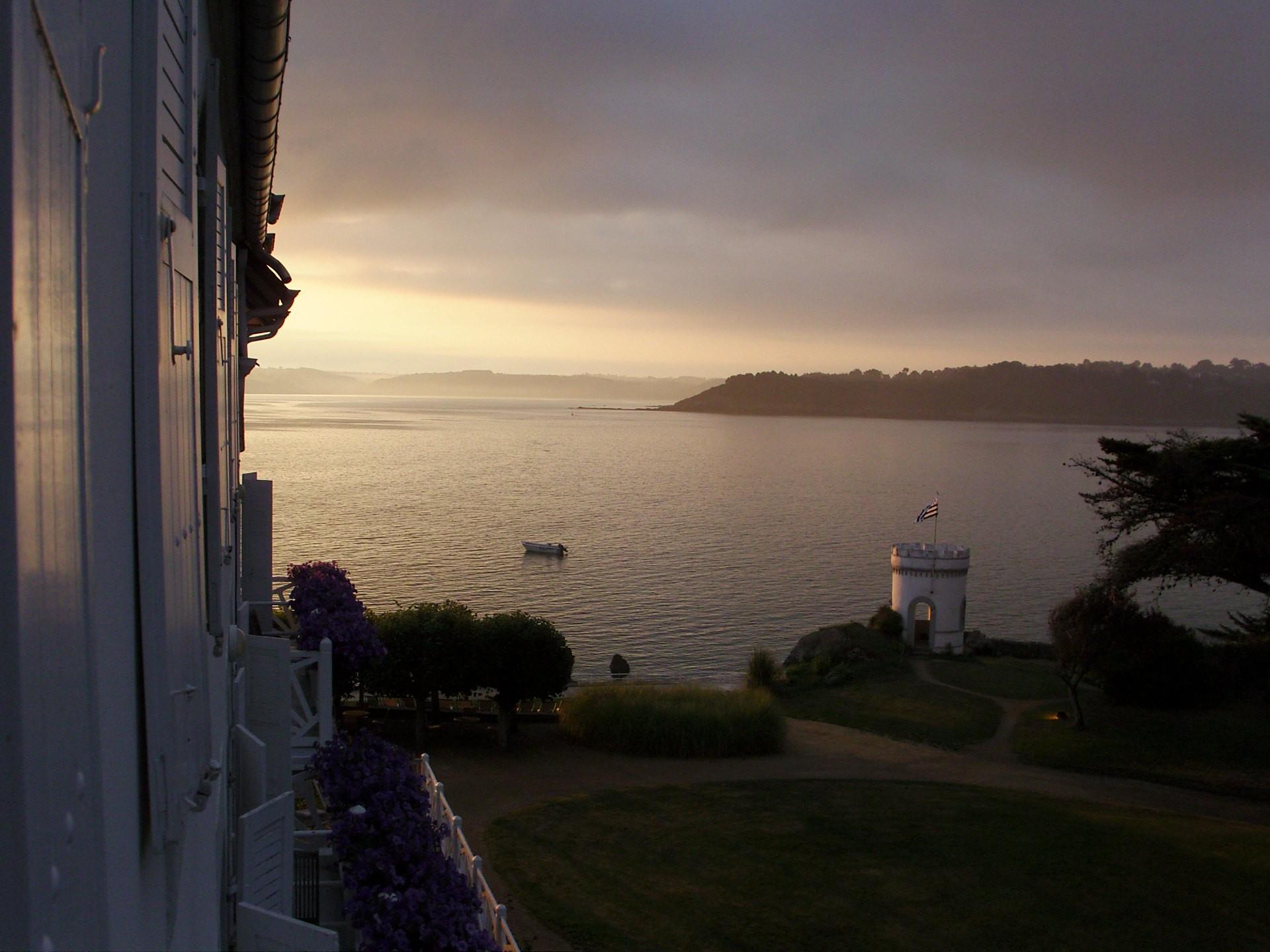 Le Grand Hotel Des Bains & Spa - Bretagne Locquirec Εξωτερικό φωτογραφία