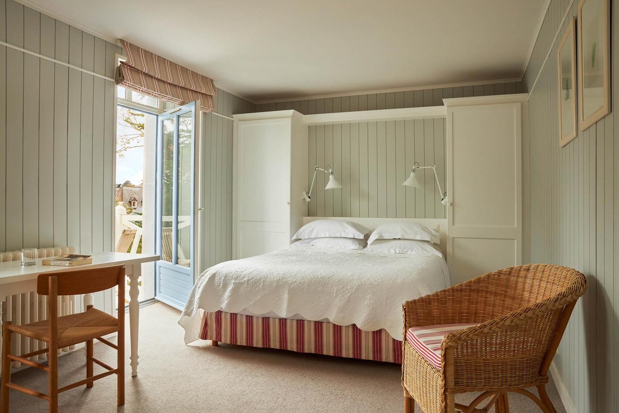 Le Grand Hotel Des Bains & Spa - Bretagne Locquirec Εξωτερικό φωτογραφία