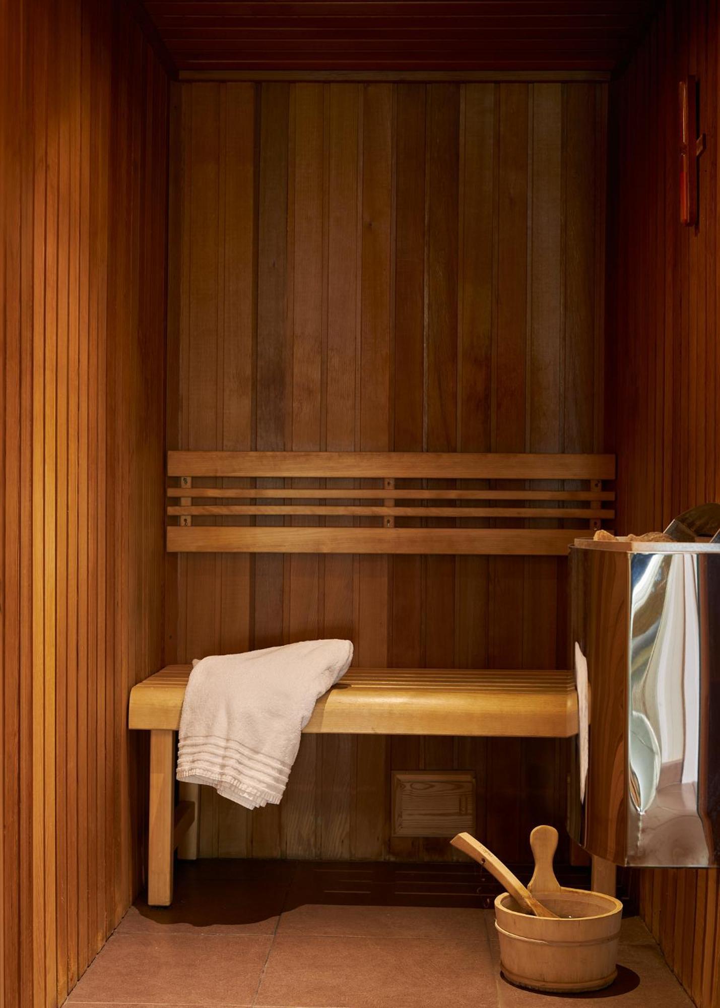 Le Grand Hotel Des Bains & Spa - Bretagne Locquirec Εξωτερικό φωτογραφία